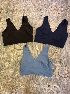 Lot of 3 Lululemon Align V-Neck Bra DDD/G all small Blue Navy Black
